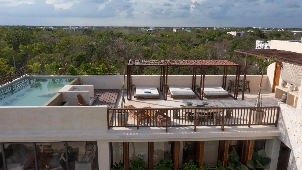 Hotel Unho Tulum 4*,