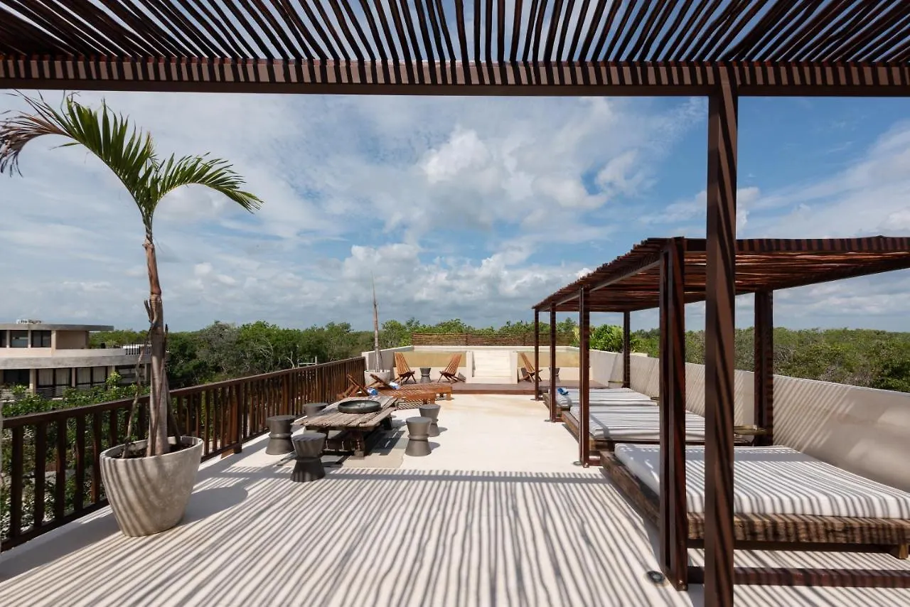 Unho Tulum Hotel 4*,